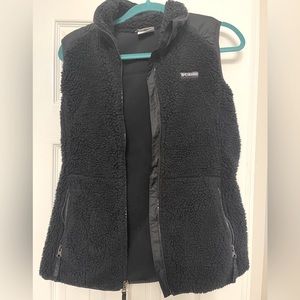 Colombia black fleece vest, women’s size medium